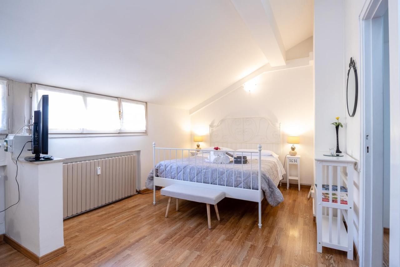 Attico Quarto Di Luna Vérone Extérieur photo